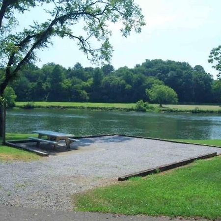 Charming House In Sevierville Family Friendly Quiet Location Close To Wilderness エクステリア 写真