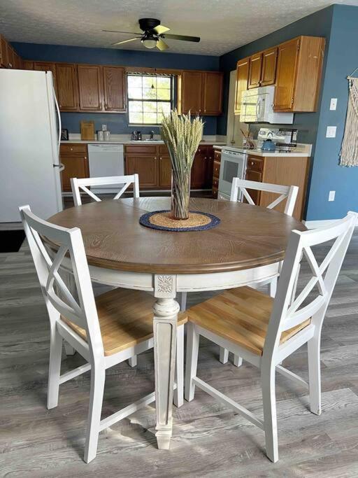 Charming House In Sevierville Family Friendly Quiet Location Close To Wilderness エクステリア 写真